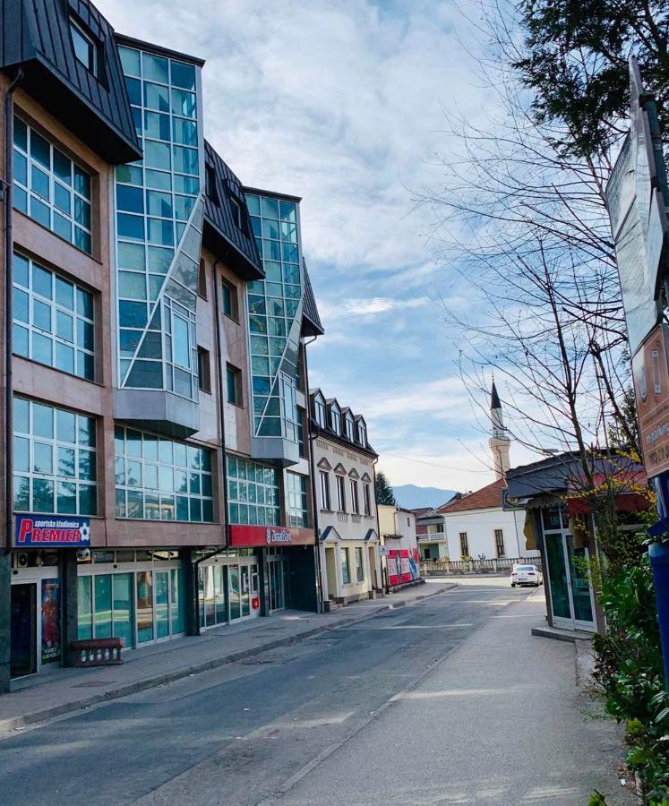 Noor Apartman Bihacアパートメント エクステリア 写真