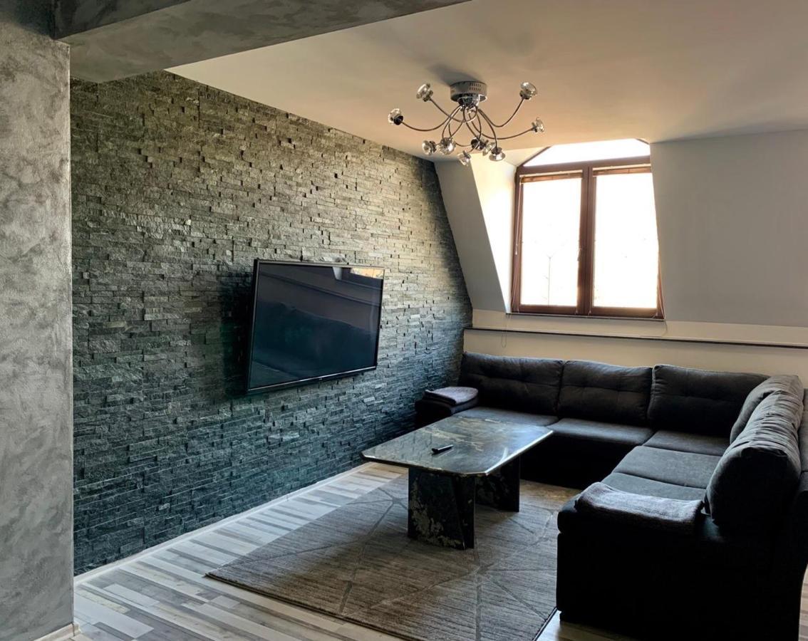 Noor Apartman Bihacアパートメント エクステリア 写真